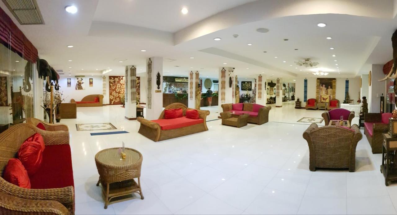 โรงแรมวินเพลส เชียงใหม่ ภายนอก รูปภาพ