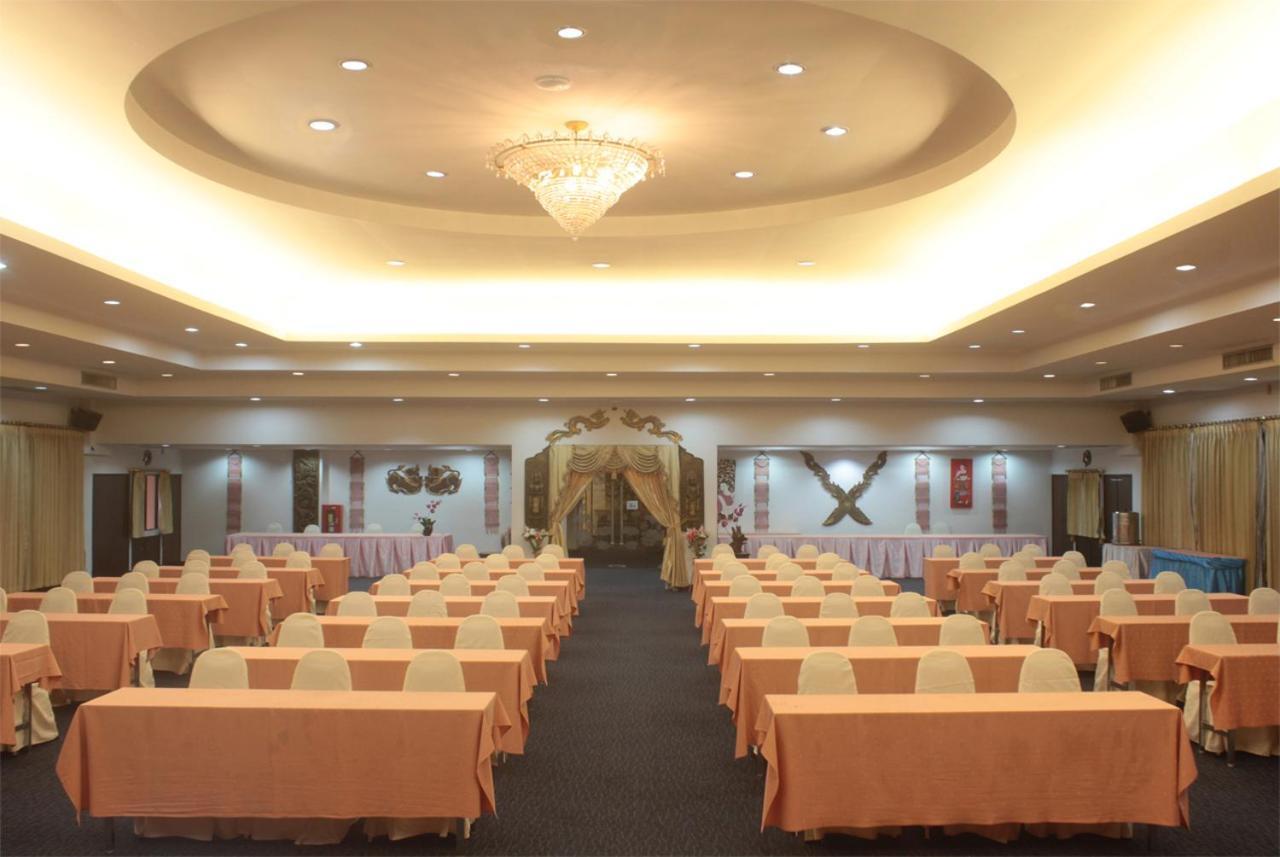 โรงแรมวินเพลส เชียงใหม่ ภายนอก รูปภาพ